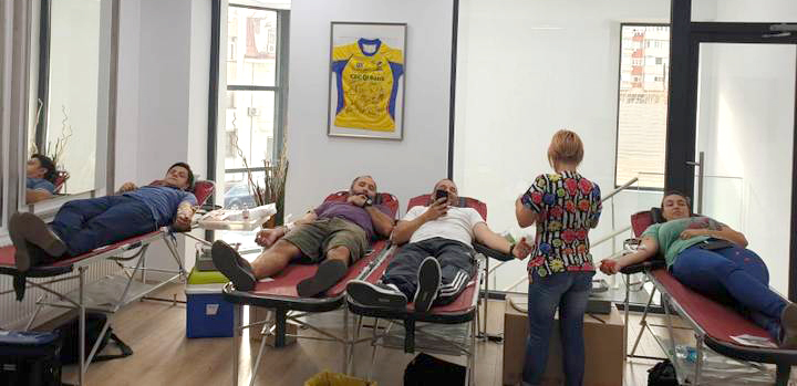 Vineri, 13 decembrie, la sediul Kineto Medical Health, are loc cea de-a patra campanie de donare de sange organizata in acest an de FRR